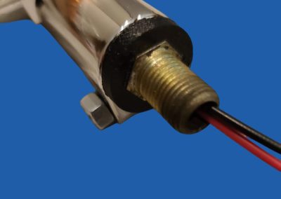 Stampa 3D in TPU supporto in vite costampata per freccia Red Rose Aprilia